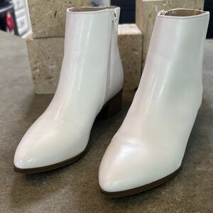 Elegant White Ankle Boots